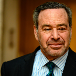Portrait von David Frum