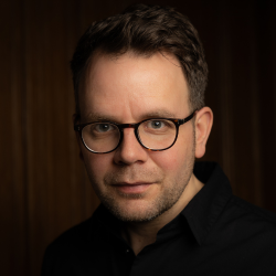 Portrait von Dr. Kai Sina