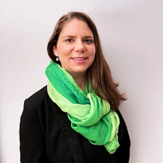Portrait Dr. Carolin Hestler